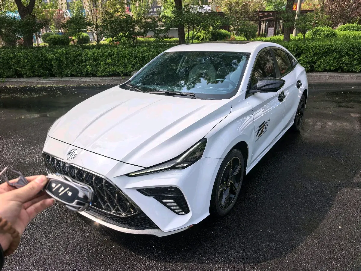 2022 MG 5 Scorpio 1.5T 181HP L4 7DCT,autocango,china used car exporter,china ev exporter,chinese used car exporter,chinese used ev exporter