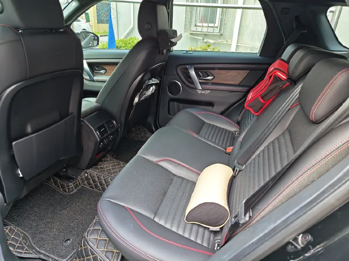 2021 Land Rover Discovery Sport 2.0T 249HP L4 9AT,autocango,china used car exporter,china ev exporter,chinese used car exporter,chinese used ev exporter