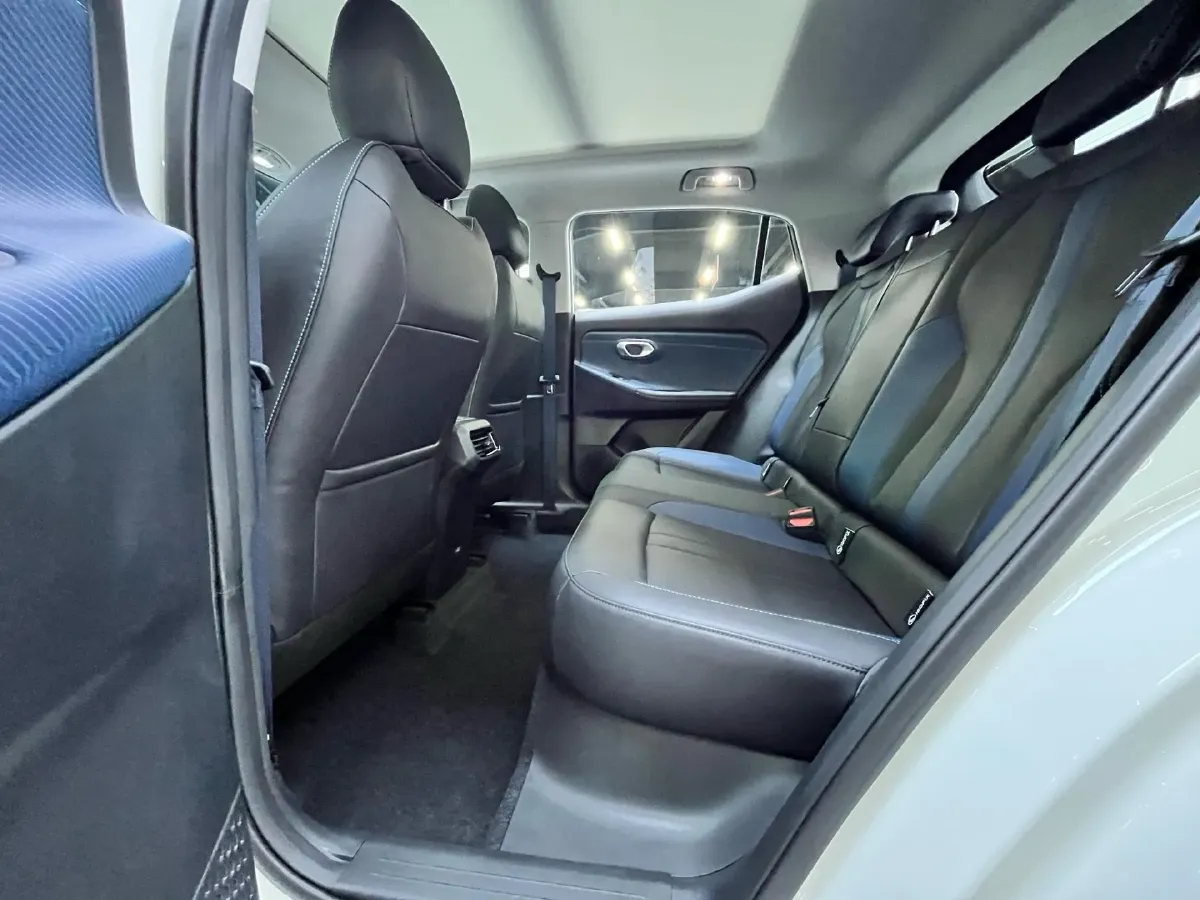 2026 GAC Trumpchi GS3 1.5T 177HP L4 7DCT,autocango,china used car exporter,china ev exporter,chinese used car exporter,chinese used ev exporter
