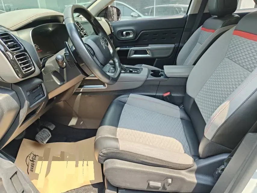 2019 Citroen C5 Aircross 1.6T 167HP L4 6AT,autocango,china used car exporter,china ev exporter,chinese used car exporter,chinese used ev exporter