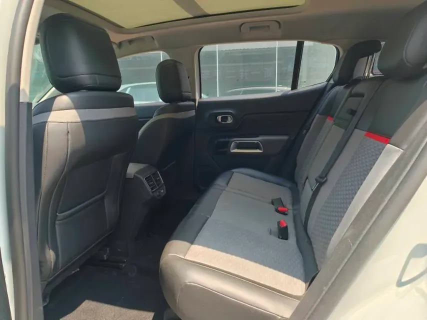 2019 Citroen C5 Aircross 1.6T 167HP L4 6AT,autocango,china used car exporter,china ev exporter,chinese used car exporter,chinese used ev exporter
