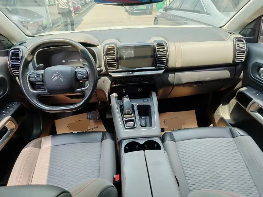 2019 Citroen C5 Aircross 1.6T 167HP L4 6AT,autocango,china used car exporter,china ev exporter,chinese used car exporter,chinese used ev exporter