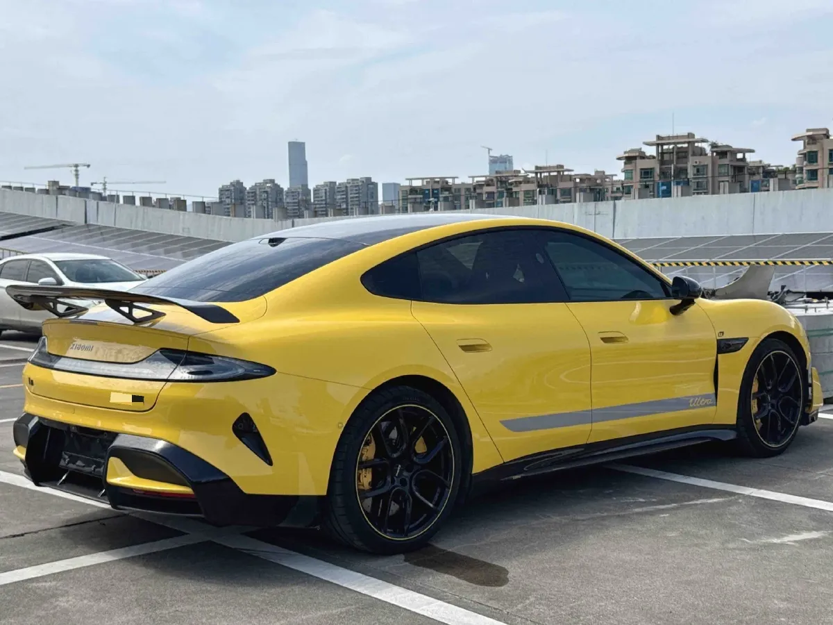 2025 MI SU7 Ultra BEV 93.7KWH,autocango,china used car exporter,china ev exporter,chinese used car exporter,chinese used ev exporter