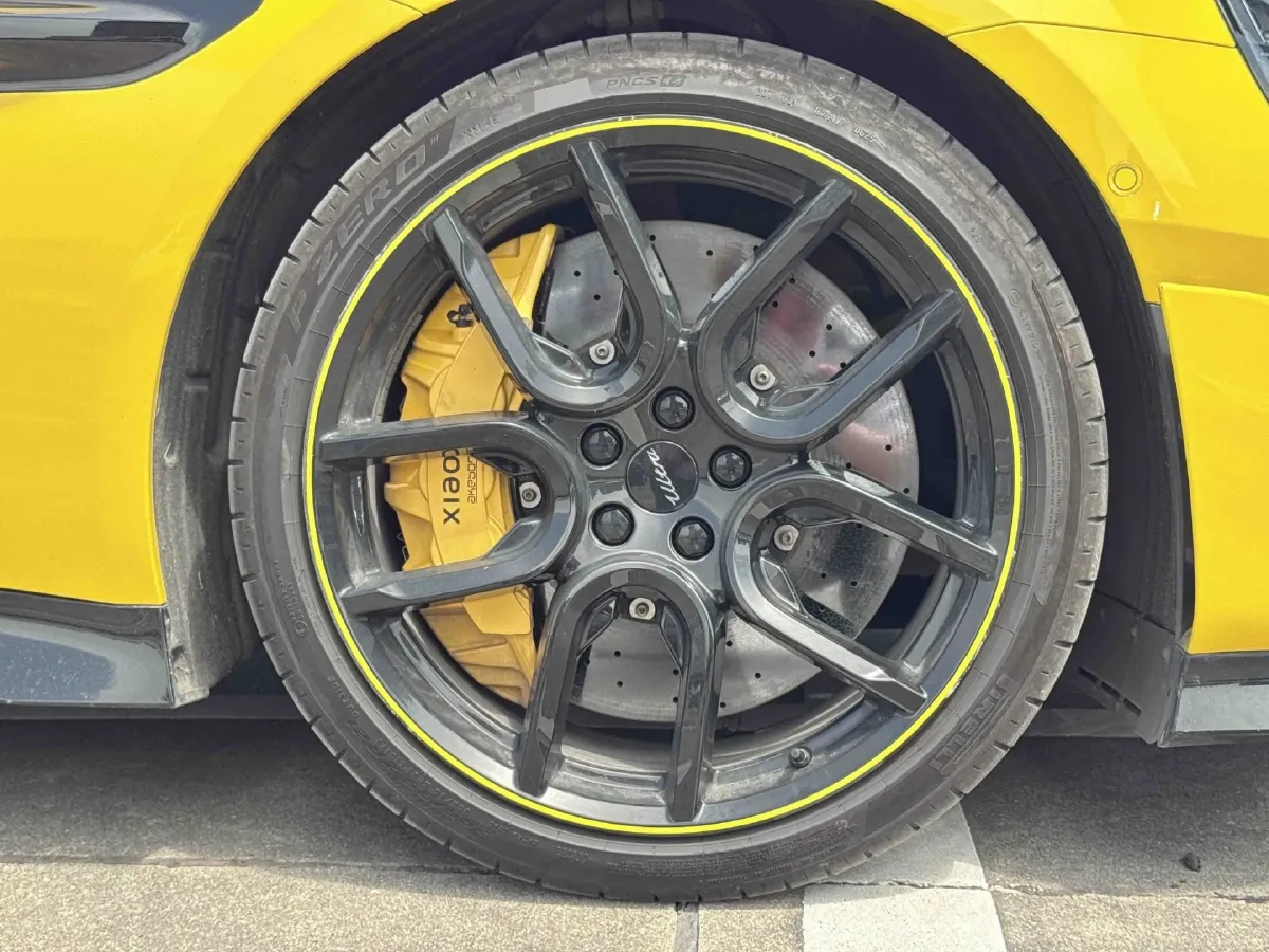 2025 MI SU7 Ultra BEV 93.7KWH,autocango,china used car exporter,china ev exporter,chinese used car exporter,chinese used ev exporter