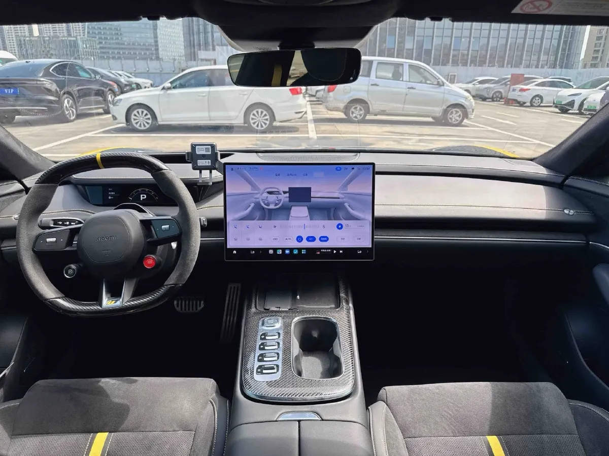 2025 MI SU7 Ultra BEV 93.7KWH,autocango,china used car exporter,china ev exporter,chinese used car exporter,chinese used ev exporter