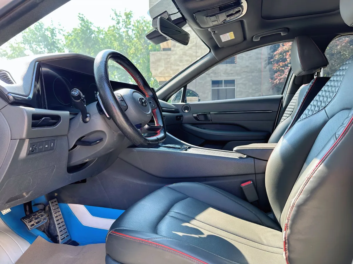 2020 Hyundai Sonata 2.0T 240HP L4 8AT,autocango,china used car exporter,china ev exporter,chinese used car exporter,chinese used ev exporter