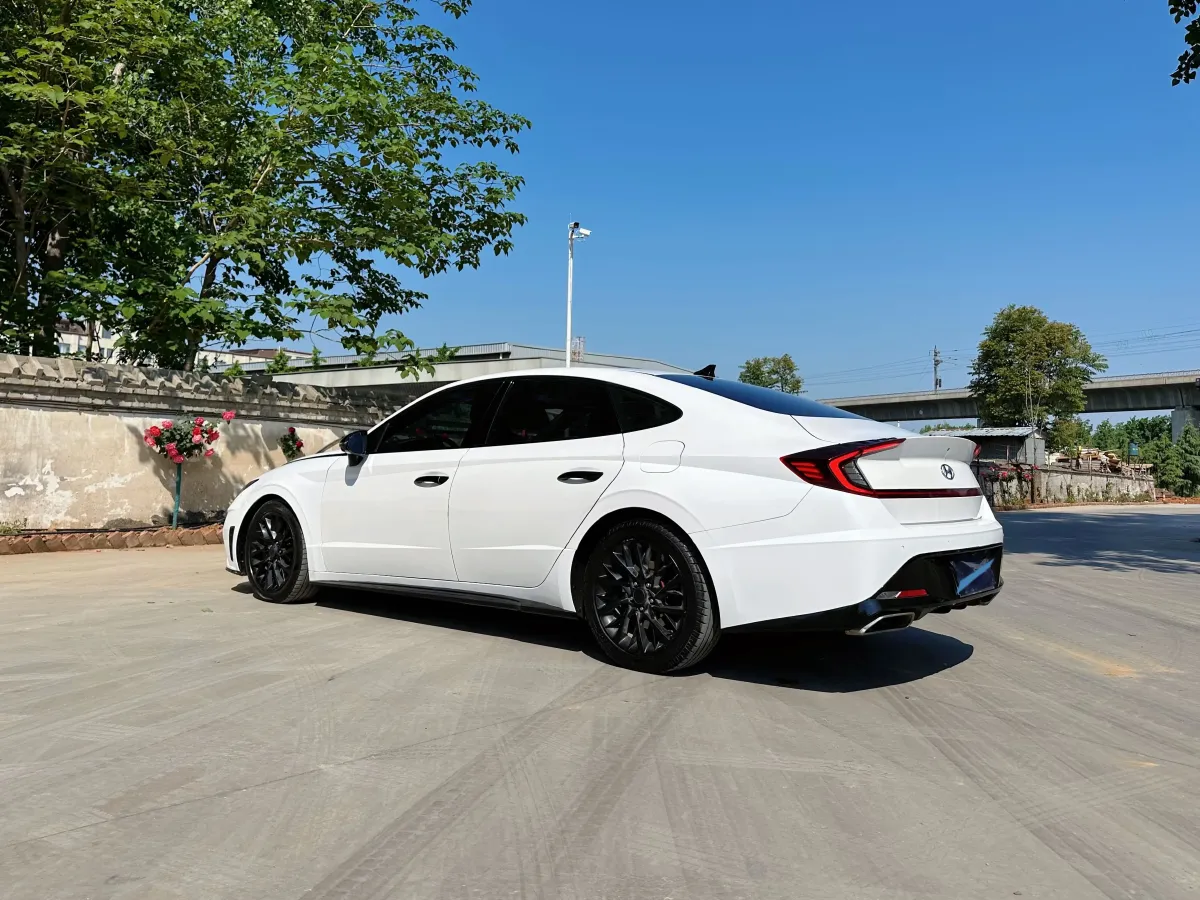 2020 Hyundai Sonata 2.0T 240HP L4 8AT,autocango,china used car exporter,china ev exporter,chinese used car exporter,chinese used ev exporter