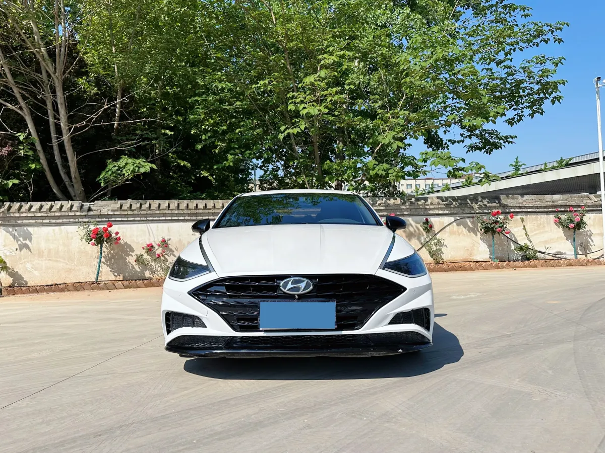 2020 Hyundai Sonata 2.0T 240HP L4 8AT,autocango,china used car exporter,china ev exporter,chinese used car exporter,chinese used ev exporter