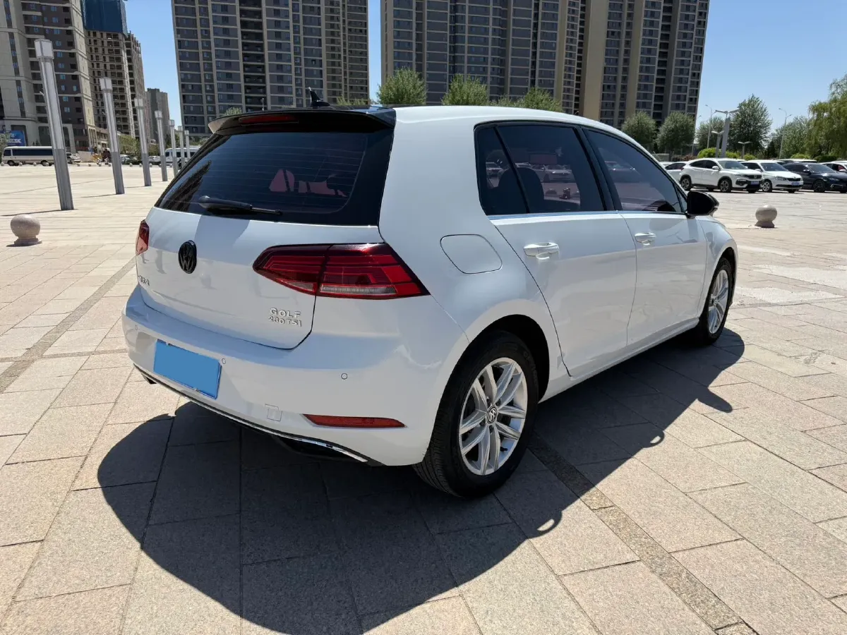 2018 Volkswagen Golf 1.4T 131HP L4 7DCT,autocango,china used car exporter,china ev exporter,chinese used car exporter,chinese used ev exporter