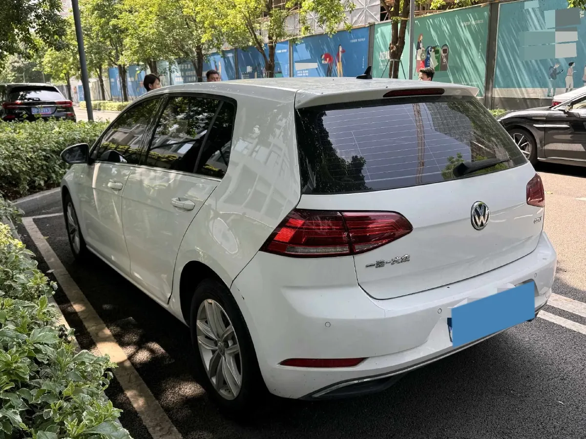 2018 Volkswagen Golf 1.6L 110HP L4 6AT,autocango,china used car exporter,china ev exporter,chinese used car exporter,chinese used ev exporter