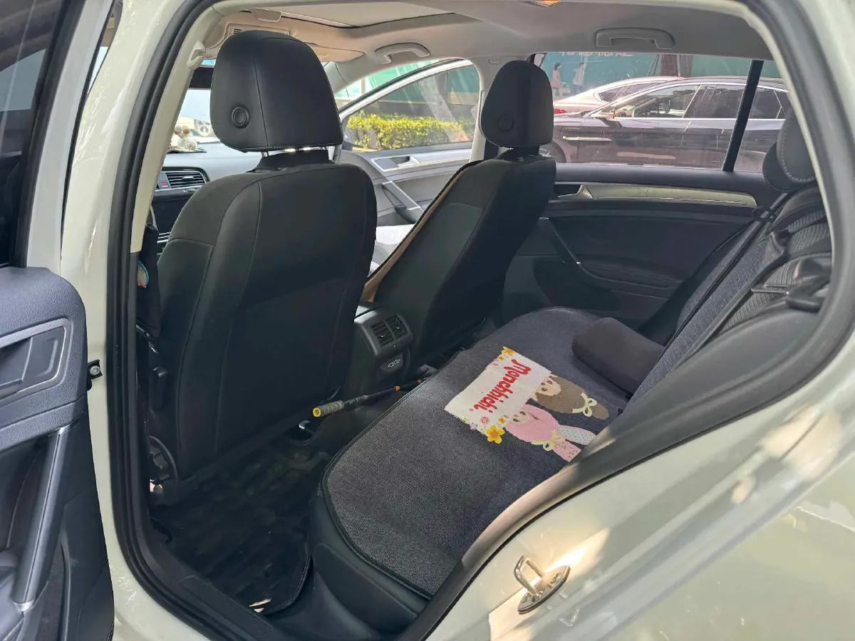 2018 Volkswagen Golf 1.6L 110HP L4 6AT,autocango,china used car exporter,china ev exporter,chinese used car exporter,chinese used ev exporter
