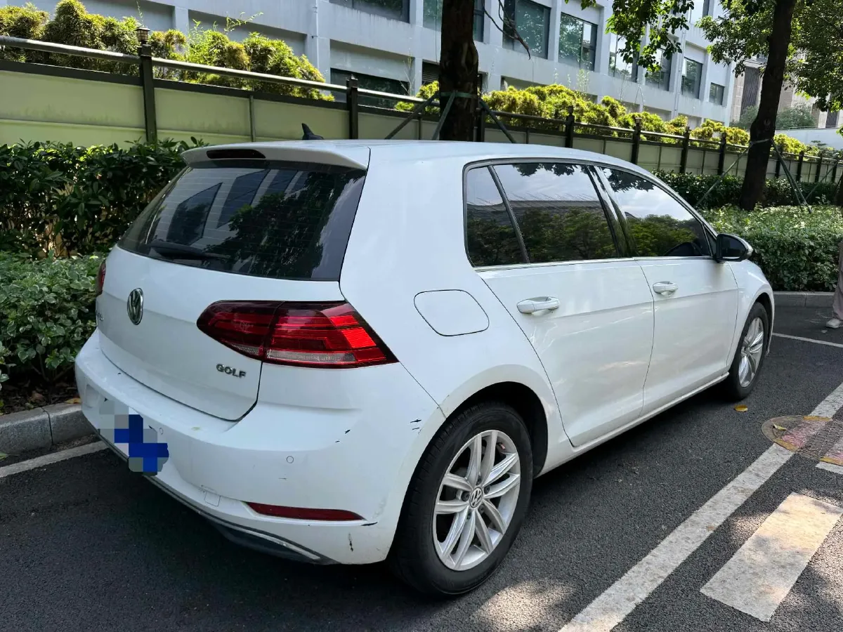 2018 Volkswagen Golf 1.6L 110HP L4 6AT,autocango,china used car exporter,china ev exporter,chinese used car exporter,chinese used ev exporter