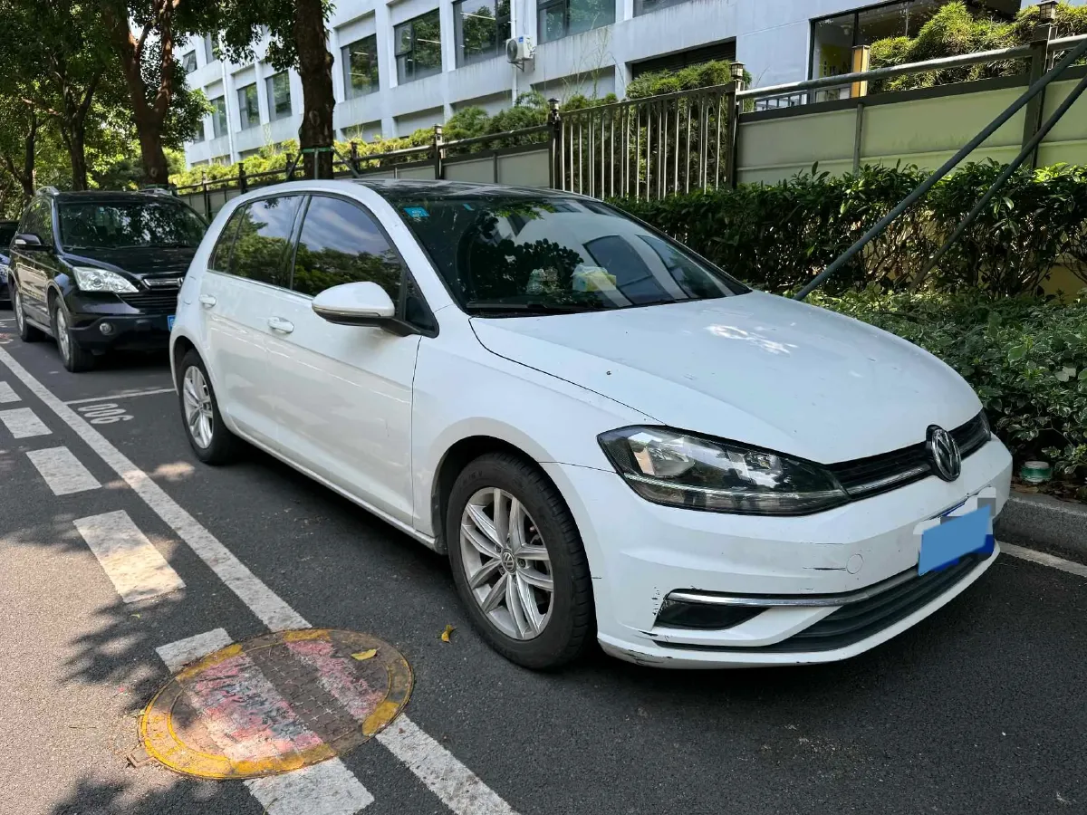 2018 Volkswagen Golf 1.6L 110HP L4 6AT,autocango,china used car exporter,china ev exporter,chinese used car exporter,chinese used ev exporter