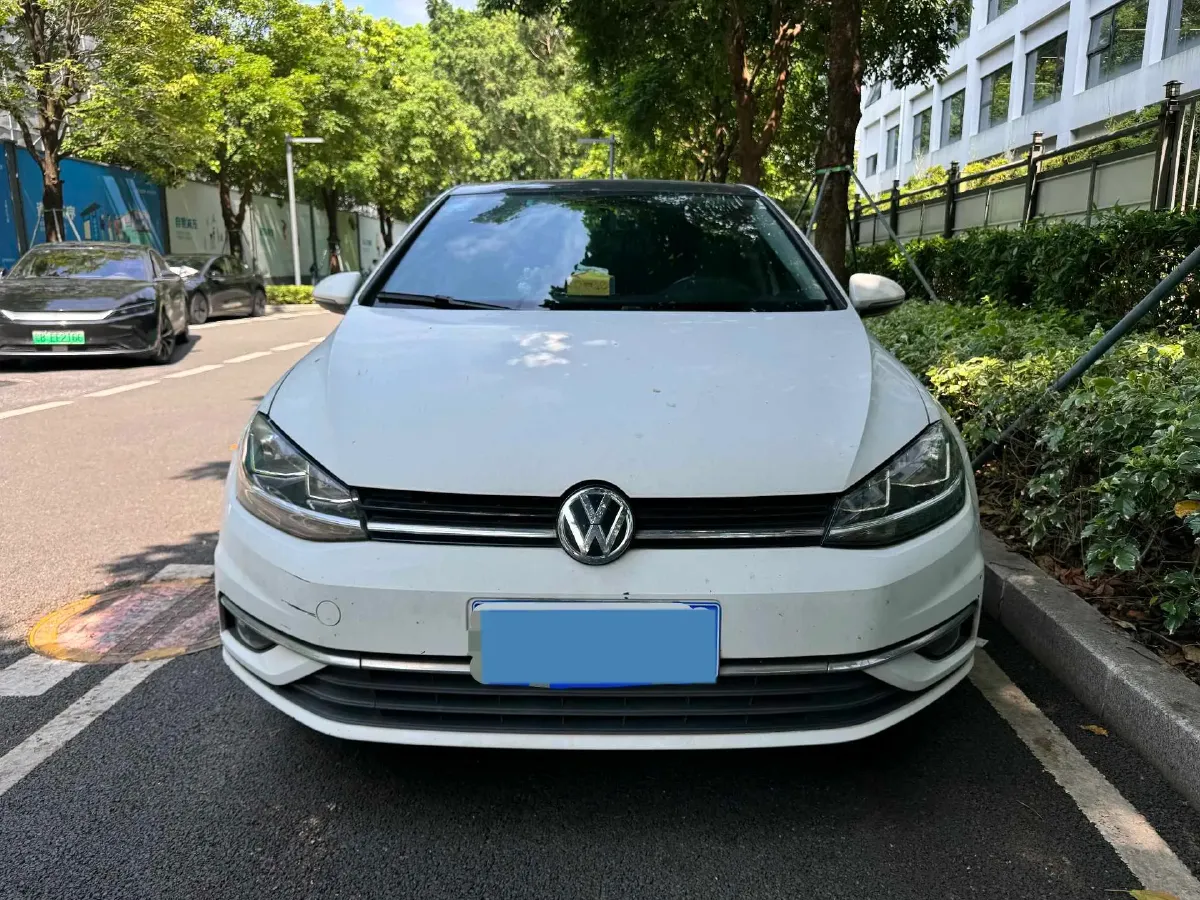 2018 Volkswagen Golf 1.6L 110HP L4 6AT,autocango,china used car exporter,china ev exporter,chinese used car exporter,chinese used ev exporter