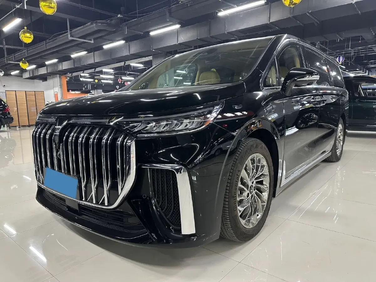 2022 Voyah Dream 1.5T 136HP L4 PHEV 25.57KWH,autocango,china used car exporter,china ev exporter,chinese used car exporter,chinese used ev exporter