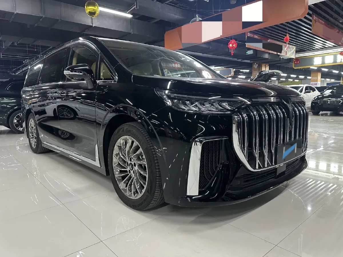 2022 Voyah Dream 1.5T 136HP L4 PHEV 25.57KWH,autocango,china used car exporter,china ev exporter,chinese used car exporter,chinese used ev exporter