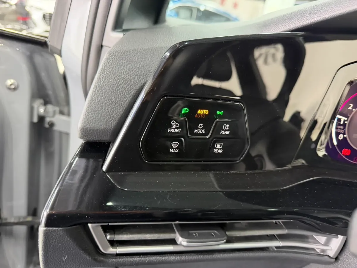 2021 Volkswagen Golf 1.4T 150HP L4 7DCT,autocango,china used car exporter,china ev exporter,chinese used car exporter,chinese used ev exporter
