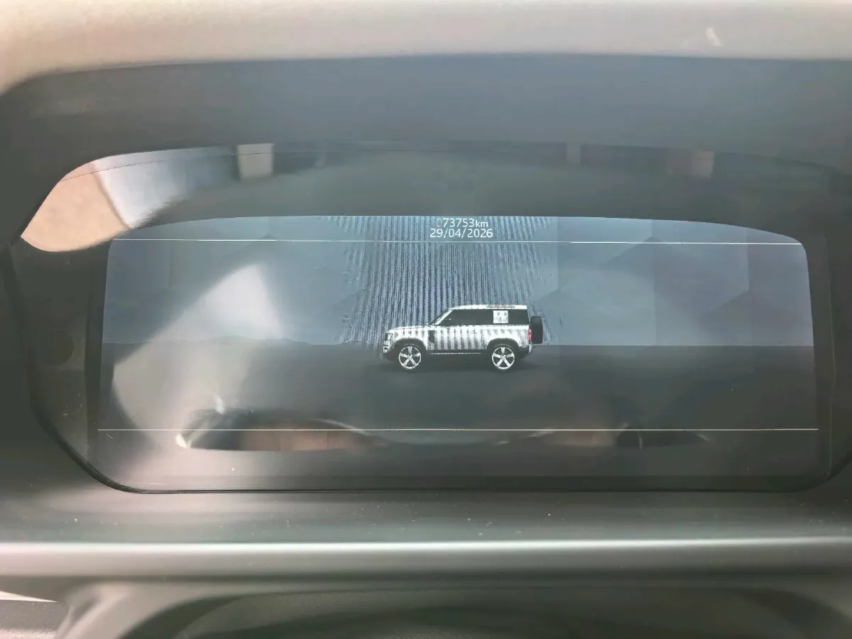 2022 Land Rover Defender 2.0T 300HP L4 8AT,autocango,china used car exporter,china ev exporter,chinese used car exporter,chinese used ev exporter