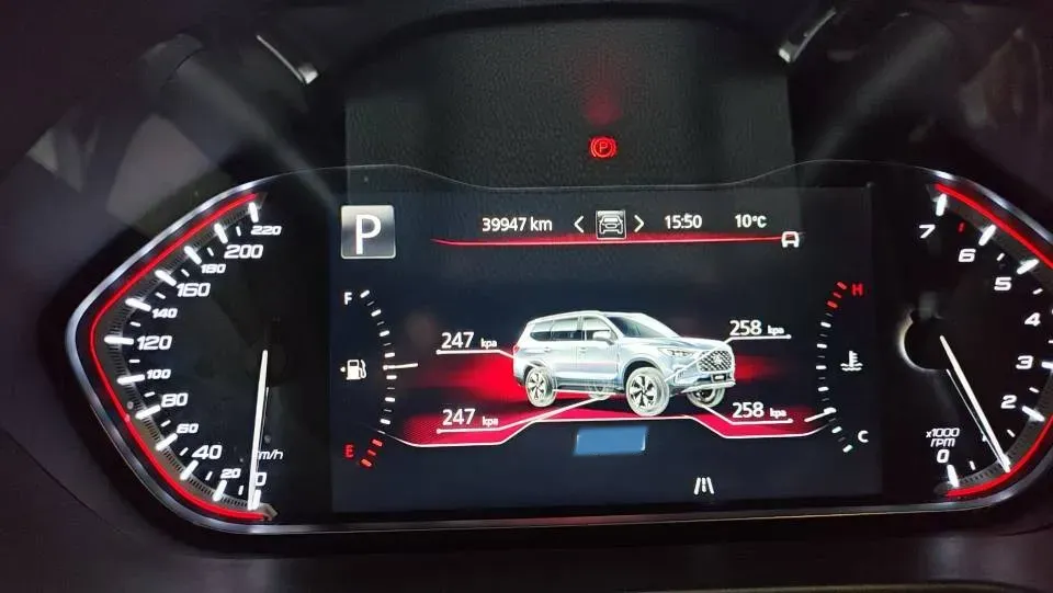 2020 MAXUS D90 Pro 2.0T 218HP L4 8AT,autocango,china used car exporter,china ev exporter,chinese used car exporter,chinese used ev exporter