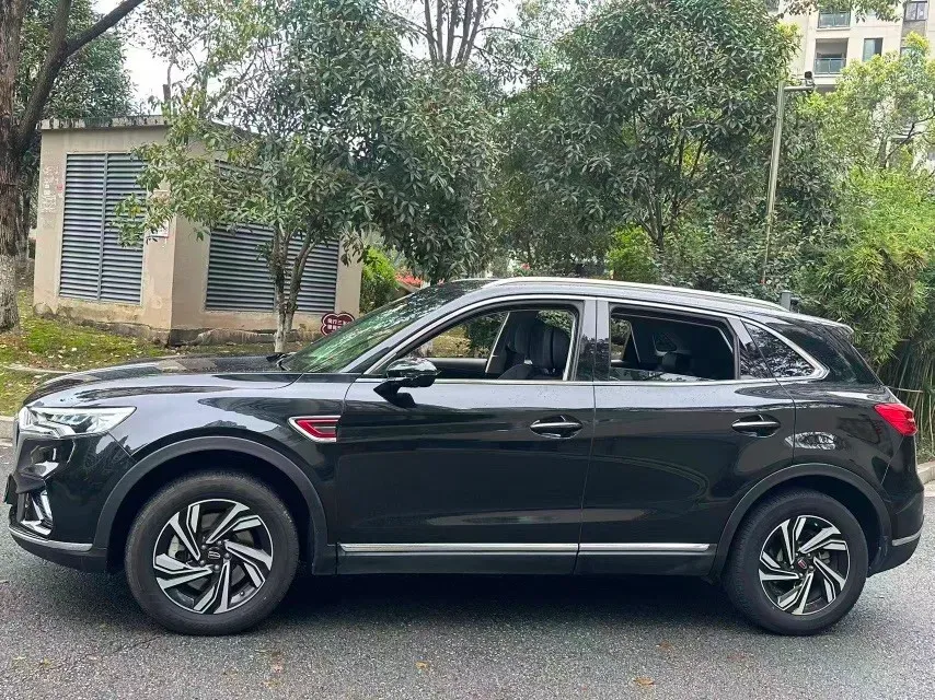 2022 HongQi HS5 2.0T 224HP L4 6AT,autocango,china used car exporter,china ev exporter,chinese used car exporter,chinese used ev exporter