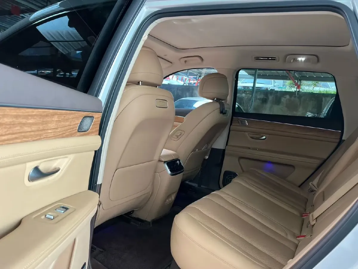 2024 Ford Transit 2.0T 143HP L4 9AT,autocango,china used car exporter,china ev exporter,chinese used car exporter,chinese used ev exporter