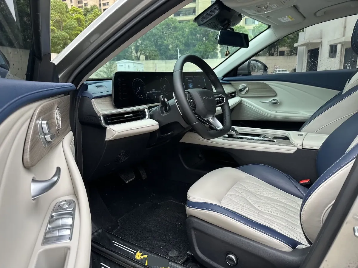 2022 Chery Arrizo 8 1.6T 197HP L4 7DCT,autocango,china used car exporter,china ev exporter,chinese used car exporter,chinese used ev exporter