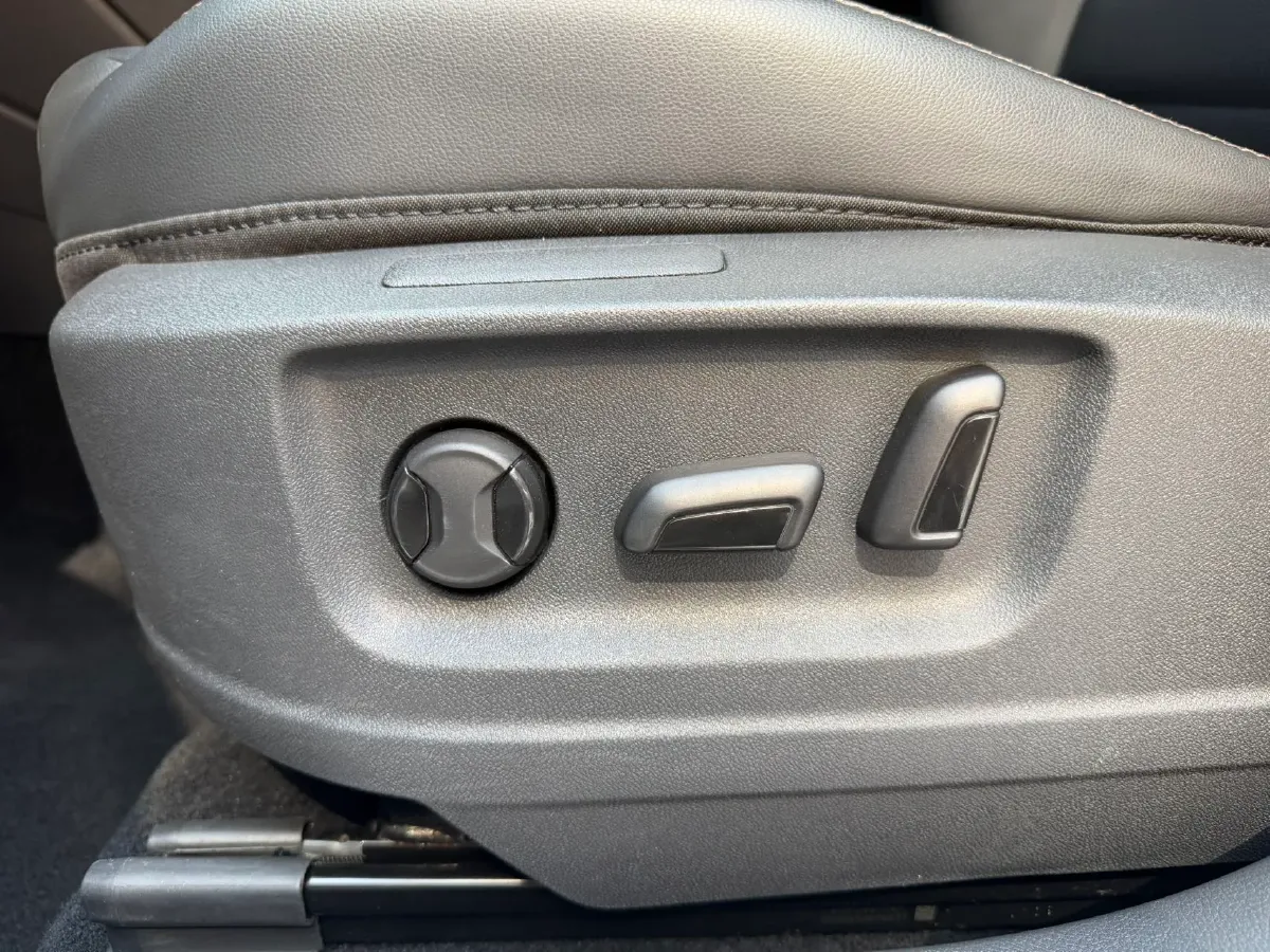 2021 Volkswagen Tharu 1.4T 150HP L4 7DCT,autocango,china used car exporter,china ev exporter,chinese used car exporter,chinese used ev exporter