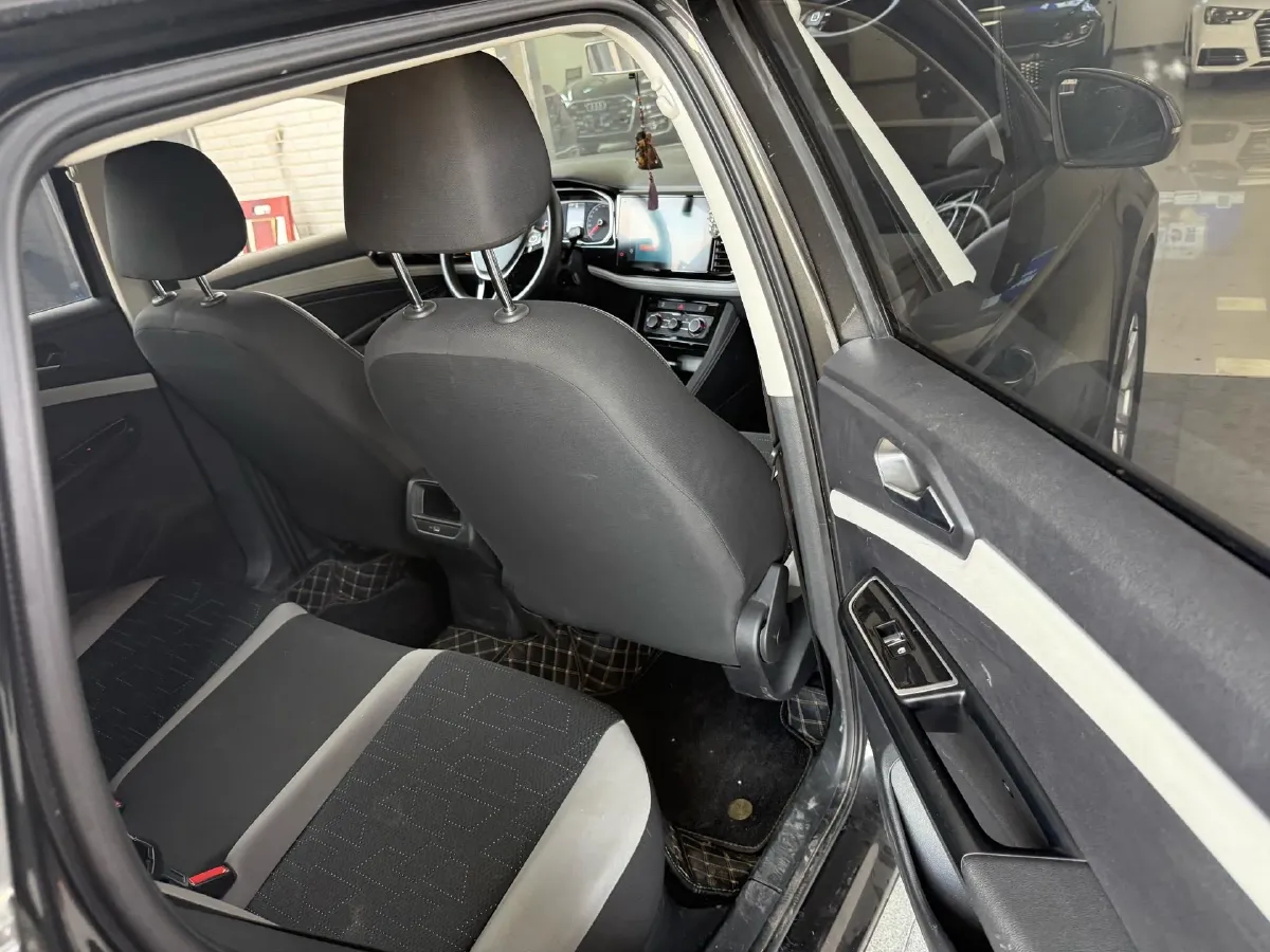 2022 Jetta VS5 1.4T 150HP L4 6AT,autocango,china used car exporter,china ev exporter,chinese used car exporter,chinese used ev exporter