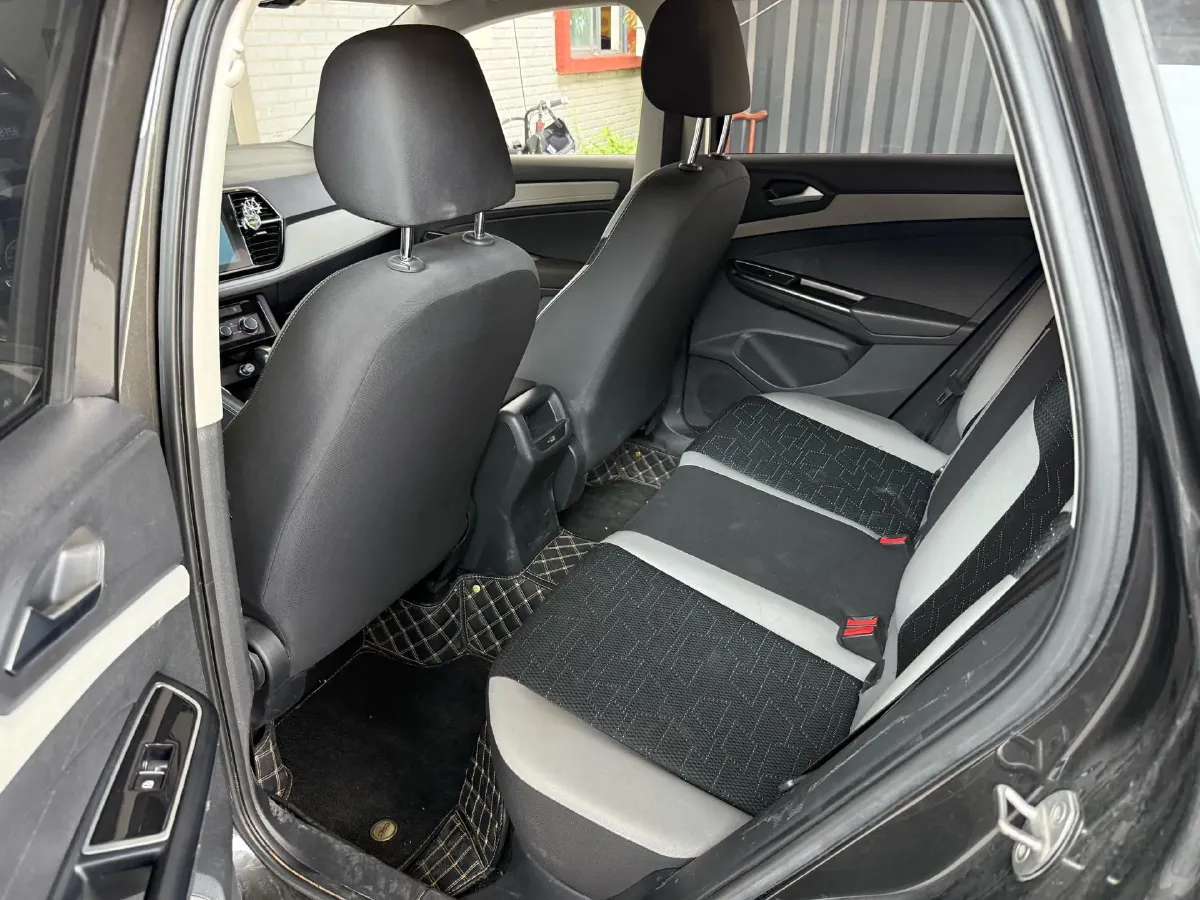 2022 Jetta VS5 1.4T 150HP L4 6AT,autocango,china used car exporter,china ev exporter,chinese used car exporter,chinese used ev exporter