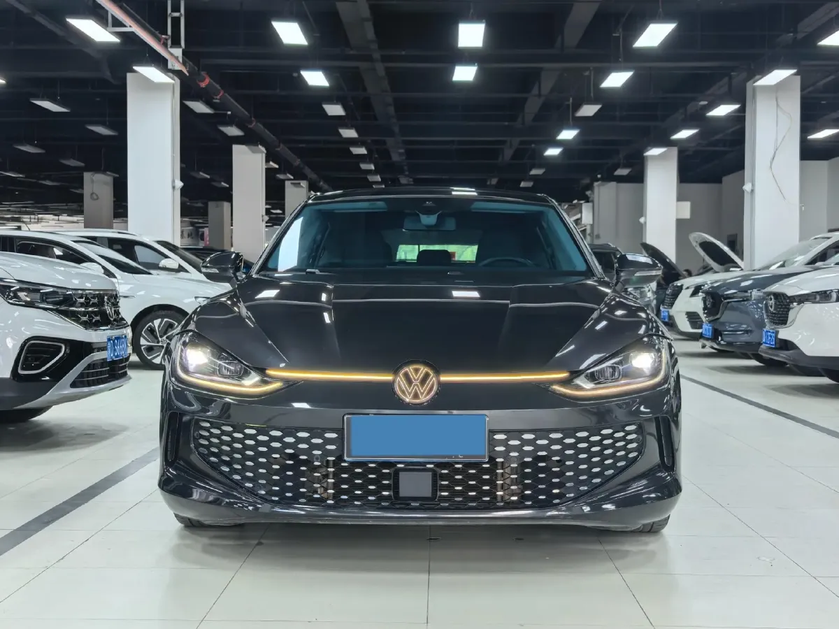 2023 Volkswagen Lamando 1.4T 150HP L4 7DCT,autocango,china used car exporter,china ev exporter,chinese used car exporter,chinese used ev exporter