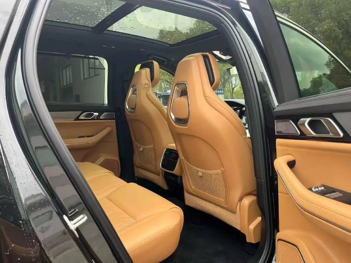 2024 LYNK&CO 09 2.0T 254HP L4 8AT,autocango,china used car exporter,china ev exporter,chinese used car exporter,chinese used ev exporter