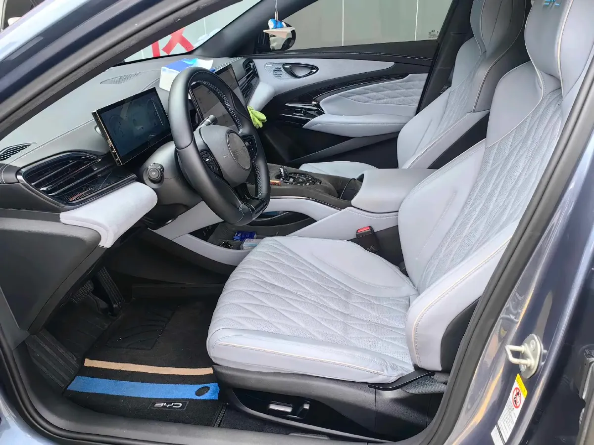 2022 MAXUS DaJia 5 BEV 70KWH,autocango,china used car exporter,china ev exporter,chinese used car exporter,chinese used ev exporter