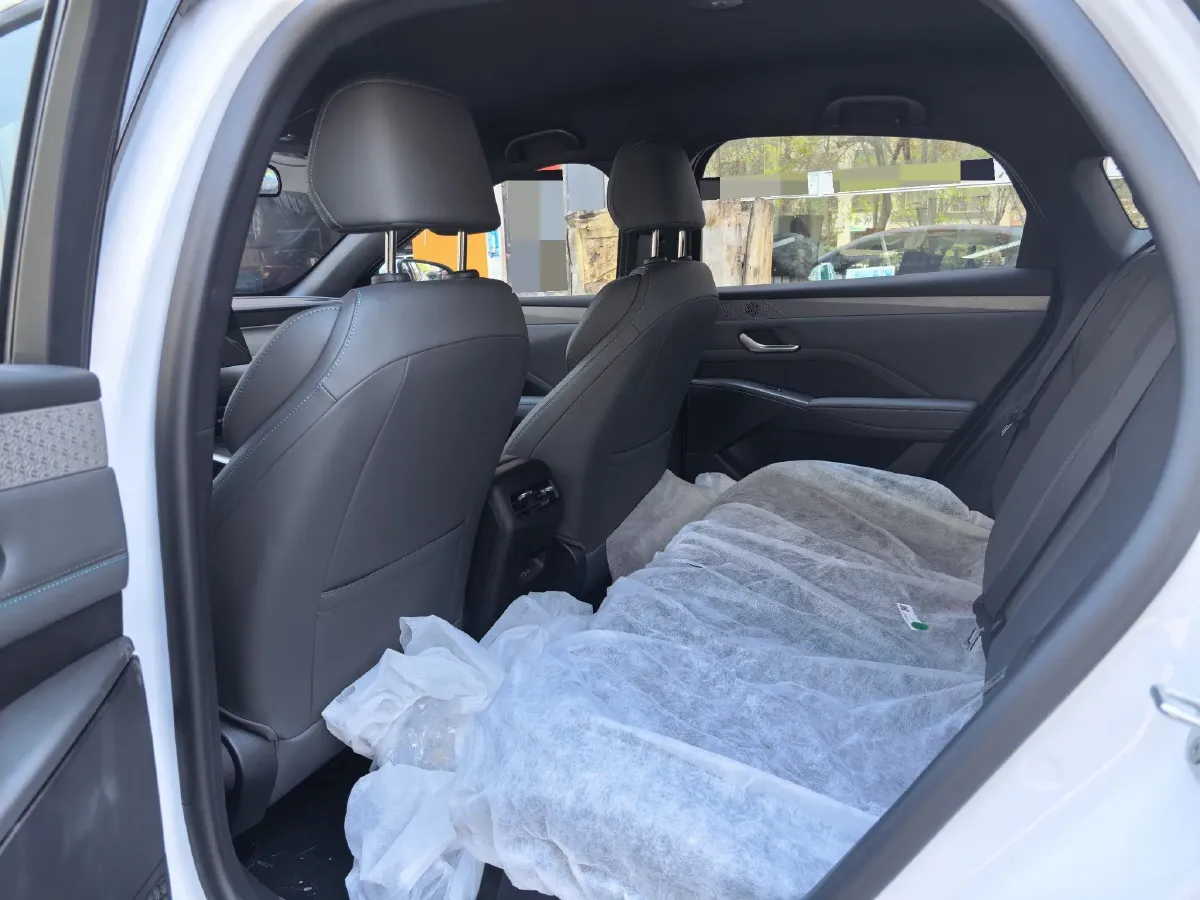 2026 BYD QinL 1.5L 101HP L4 E-CVT PHEV,autocango,china used car exporter,china ev exporter,chinese used car exporter,chinese used ev exporter