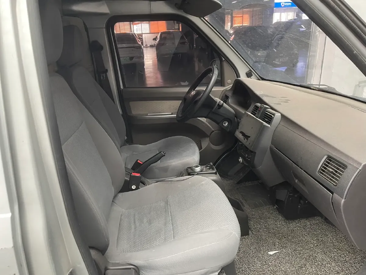 2020 Dongfeng RuiQi 6 2.3T 163HP L4 8AT,autocango,china used car exporter,china ev exporter,chinese used car exporter,chinese used ev exporter