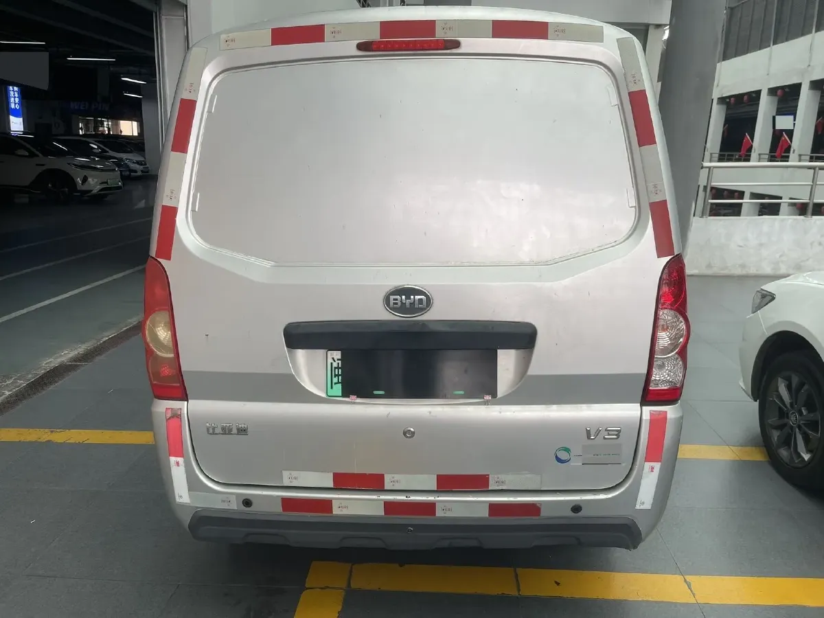 2020 Dongfeng RuiQi 6 2.3T 163HP L4 8AT,autocango,china used car exporter,china ev exporter,chinese used car exporter,chinese used ev exporter