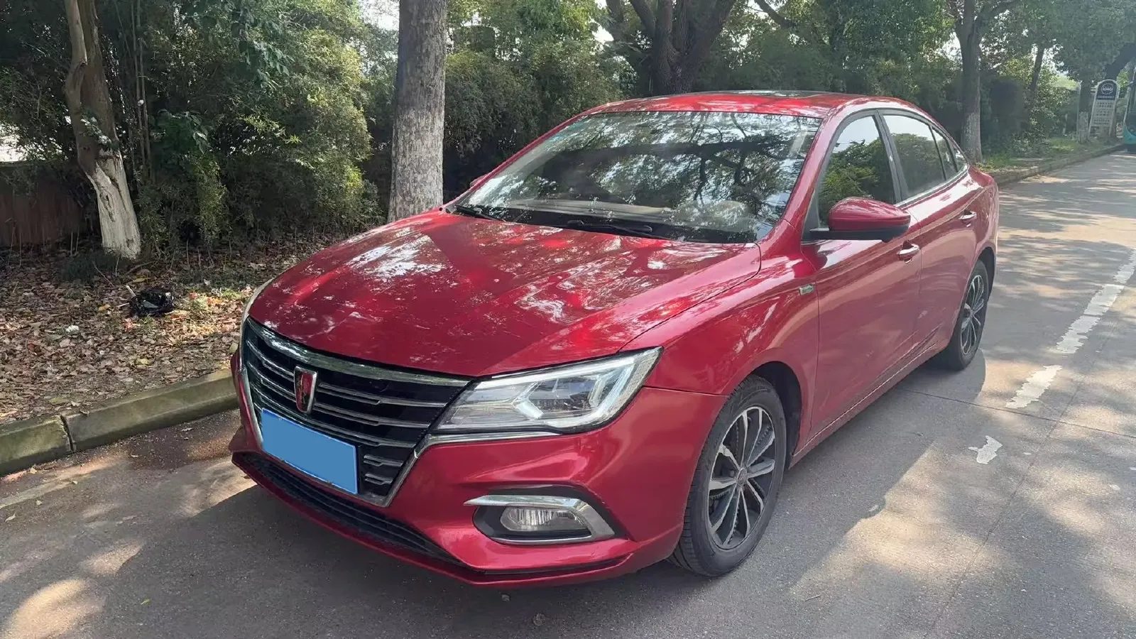 2020 Roewe i5 1.5L 120HP L4 CVT,autocango,china used car exporter,china ev exporter,chinese used car exporter,chinese used ev exporter