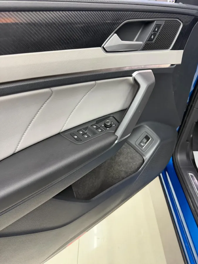 2023 Volkswagen Tayron 1.4T 150HP L4 7DCT,autocango,china used car exporter,china ev exporter,chinese used car exporter,chinese used ev exporter