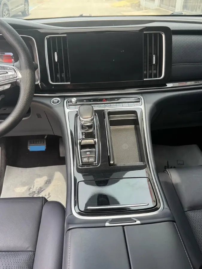 2023 GAC Trumpchi M8 2.0T 252HP L4 8AT,autocango,china used car exporter,china ev exporter,chinese used car exporter,chinese used ev exporter