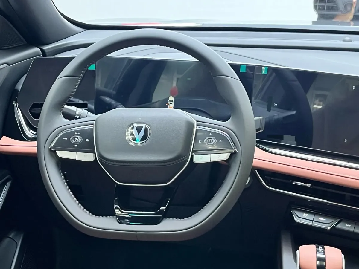 2026 ChangAn X5 PLUS 1.5T 192HP L4 7DCT,autocango,china used car exporter,china ev exporter,chinese used car exporter,chinese used ev exporter