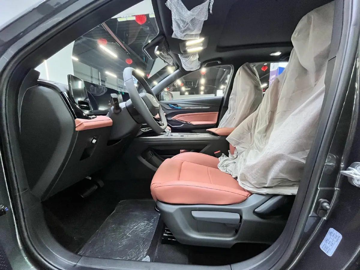 2026 ChangAn X5 PLUS 1.5T 192HP L4 7DCT,autocango,china used car exporter,china ev exporter,chinese used car exporter,chinese used ev exporter