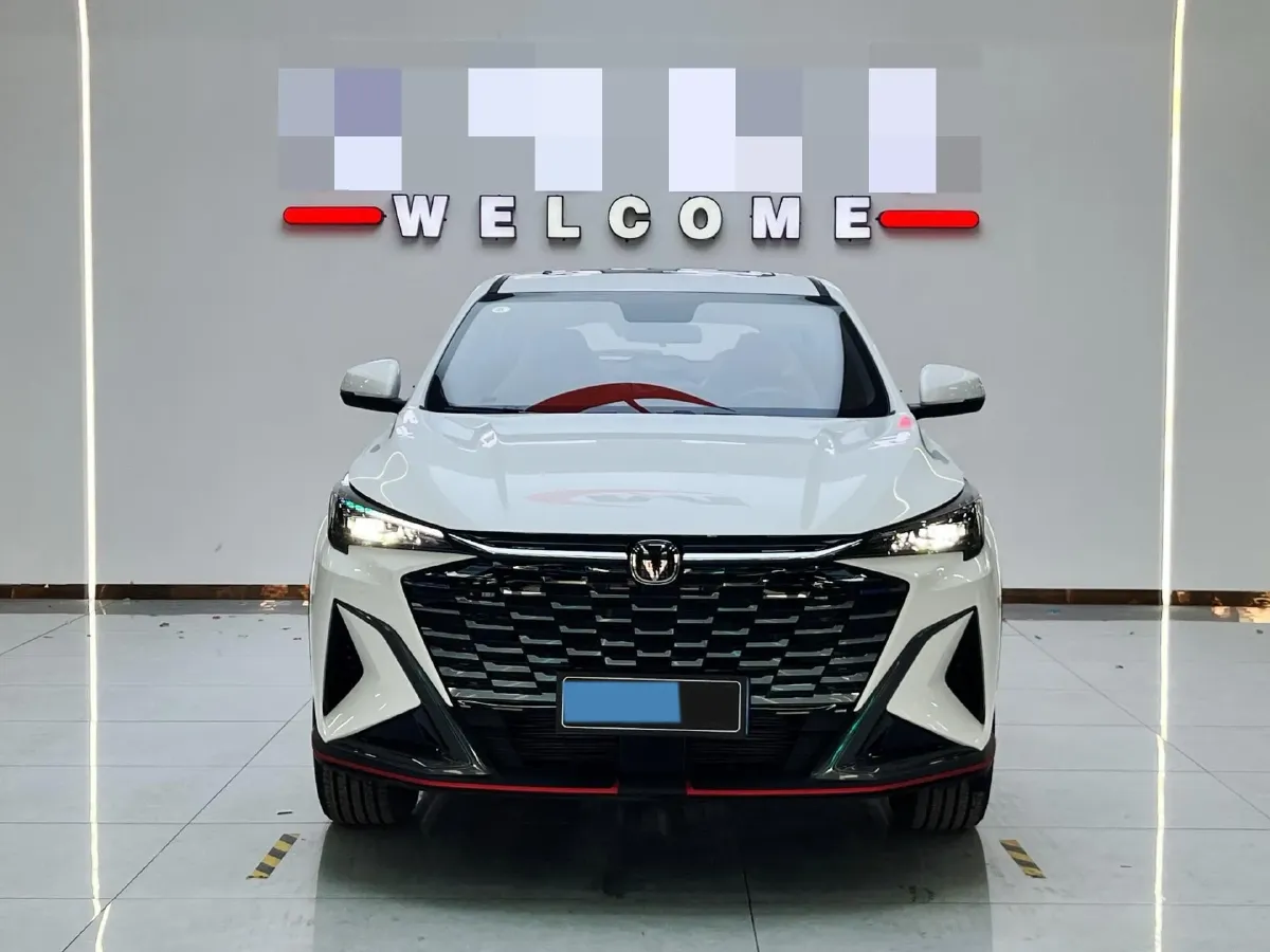 2026 ChangAn X5 PLUS 1.5T 192HP L4 7DCT,autocango,china used car exporter,china ev exporter,chinese used car exporter,chinese used ev exporter