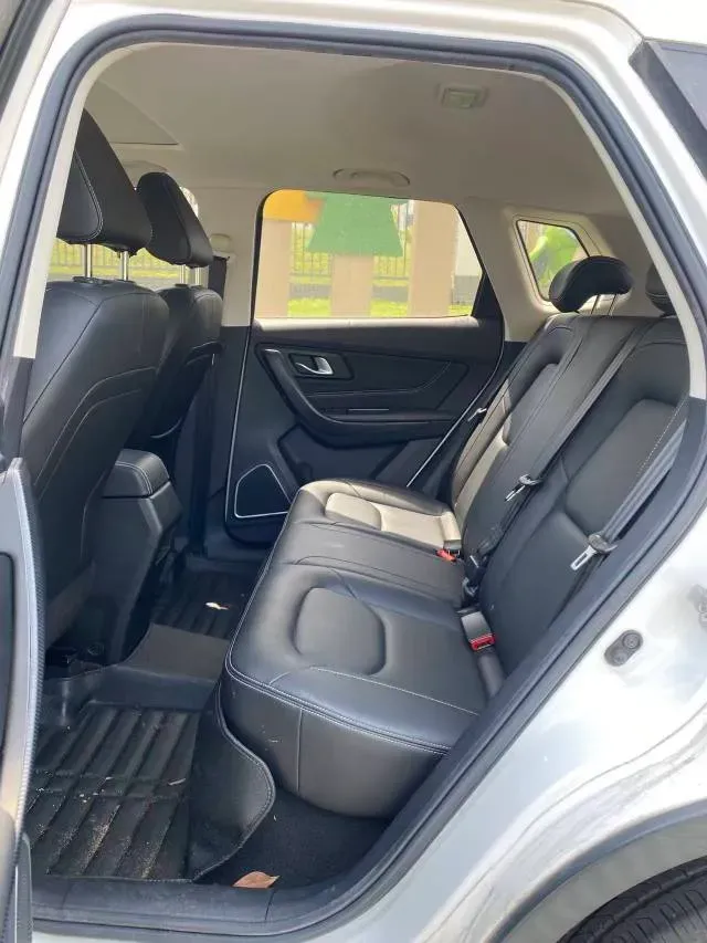 2018 Bestune X40 1.6L 114HP L4 6AT,autocango,china used car exporter,china ev exporter,chinese used car exporter,chinese used ev exporter