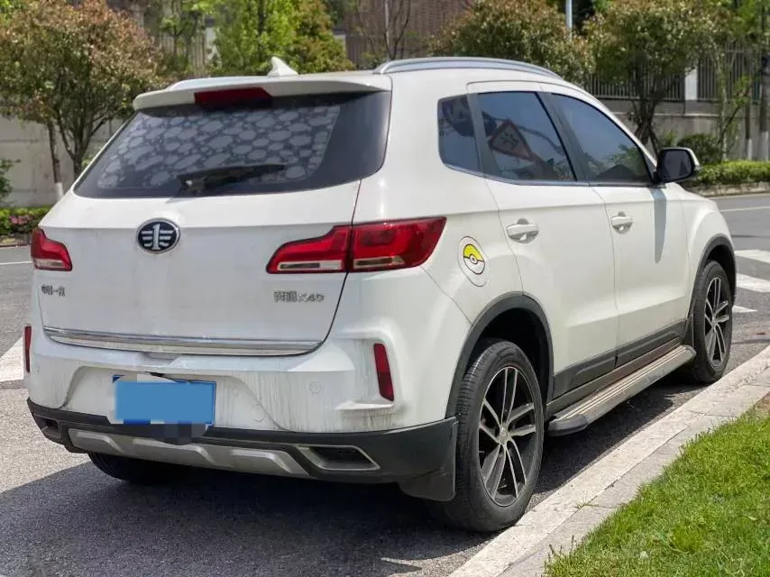 2018 Bestune X40 1.6L 114HP L4 6AT,autocango,china used car exporter,china ev exporter,chinese used car exporter,chinese used ev exporter