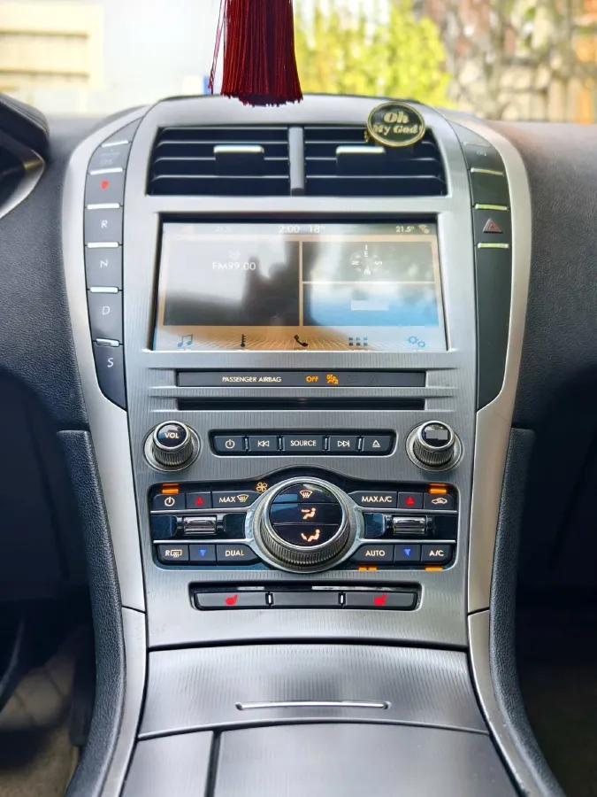 2017 Lincoln MKZ 2.0T 203HP L4 6AT,autocango,china used car exporter,china ev exporter,chinese used car exporter,chinese used ev exporter