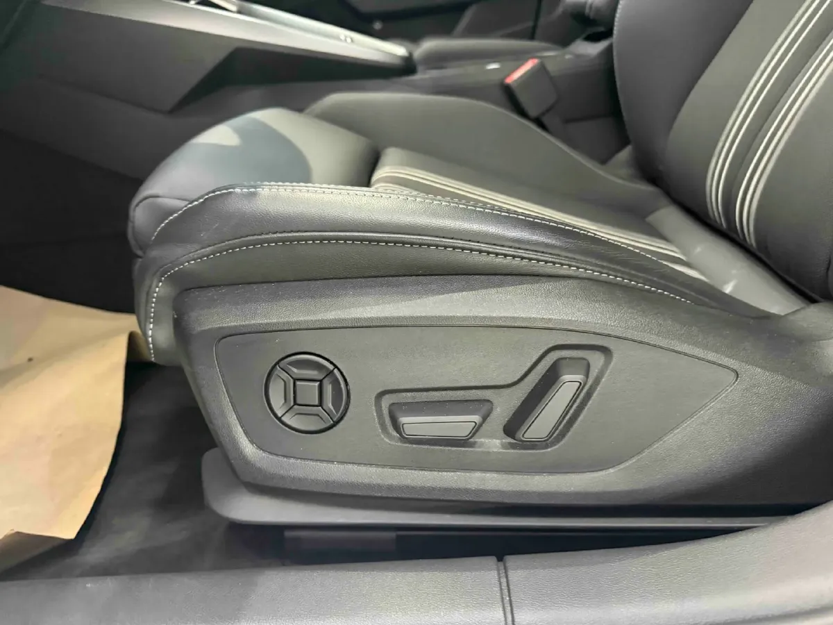 2022 Audi A3 1.4T 150HP L4 7DCT,autocango,china used car exporter,china ev exporter,chinese used car exporter,chinese used ev exporter