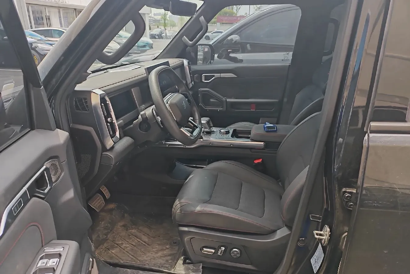 2023 Jetour Traveller 2.0T 254HP L4 7DCT,autocango,china used car exporter,china ev exporter,chinese used car exporter,chinese used ev exporter