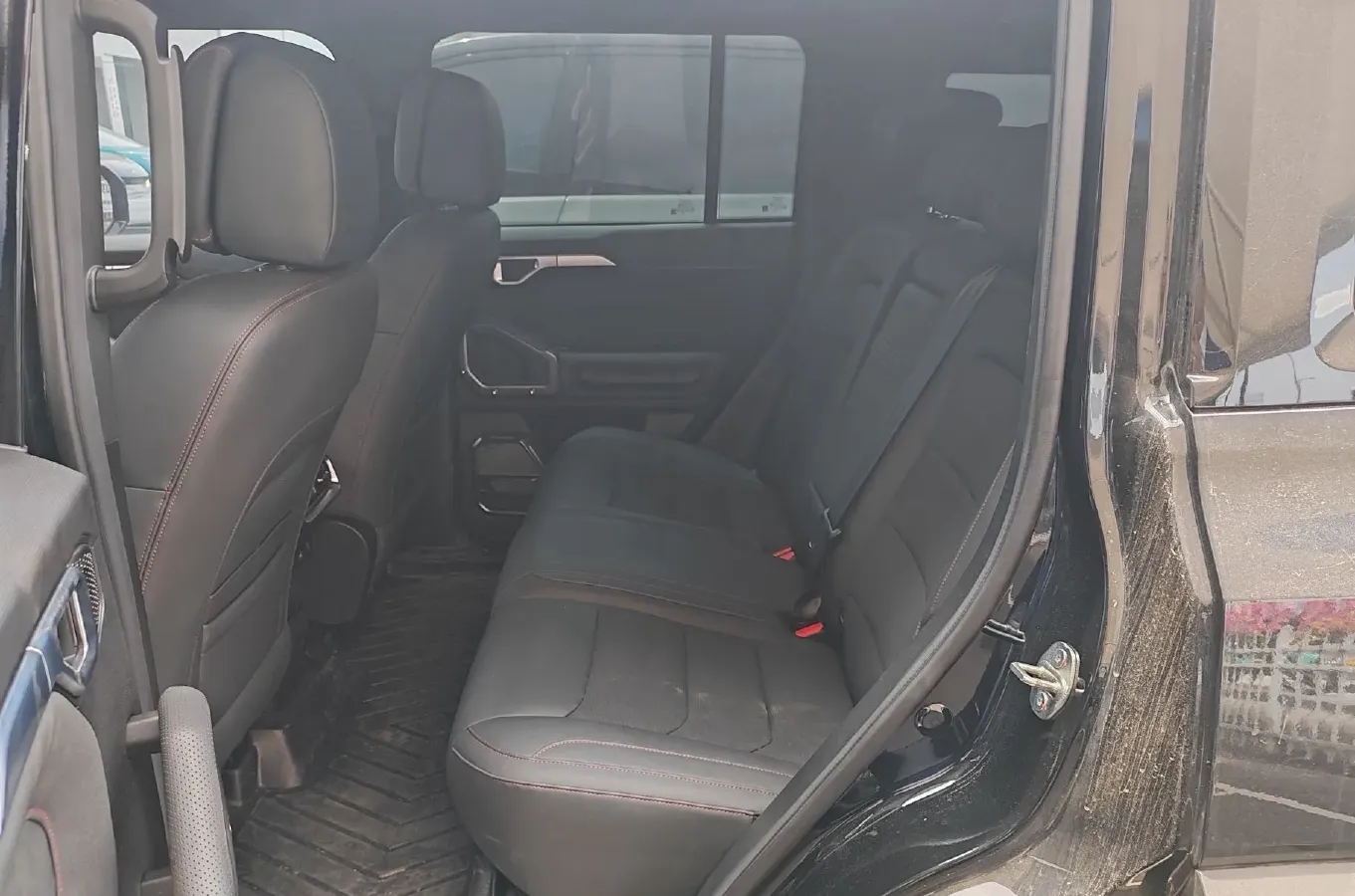 2023 Jetour Traveller 2.0T 254HP L4 7DCT,autocango,china used car exporter,china ev exporter,chinese used car exporter,chinese used ev exporter