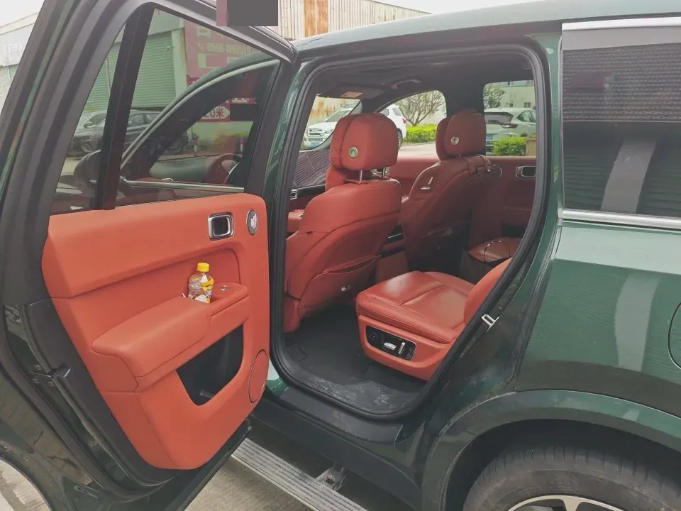 2022 Li L9 Range Extended 154HP REEV 42.6KWH,autocango,china used car exporter,china ev exporter,chinese used car exporter,chinese used ev exporter