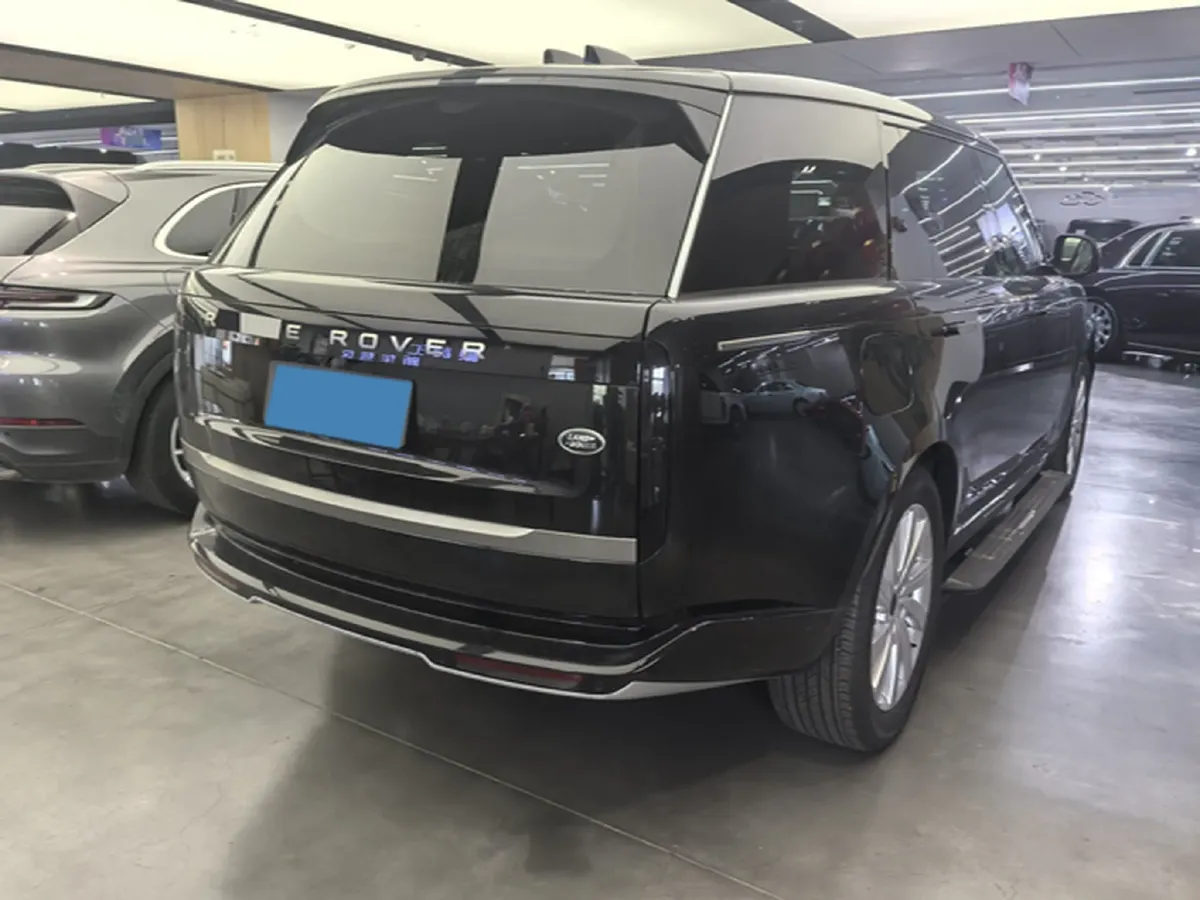 2025 Land Rover Range Rover 3.0T 400HP L6 8AT,autocango,china used car exporter,china ev exporter,chinese used car exporter,chinese used ev exporter