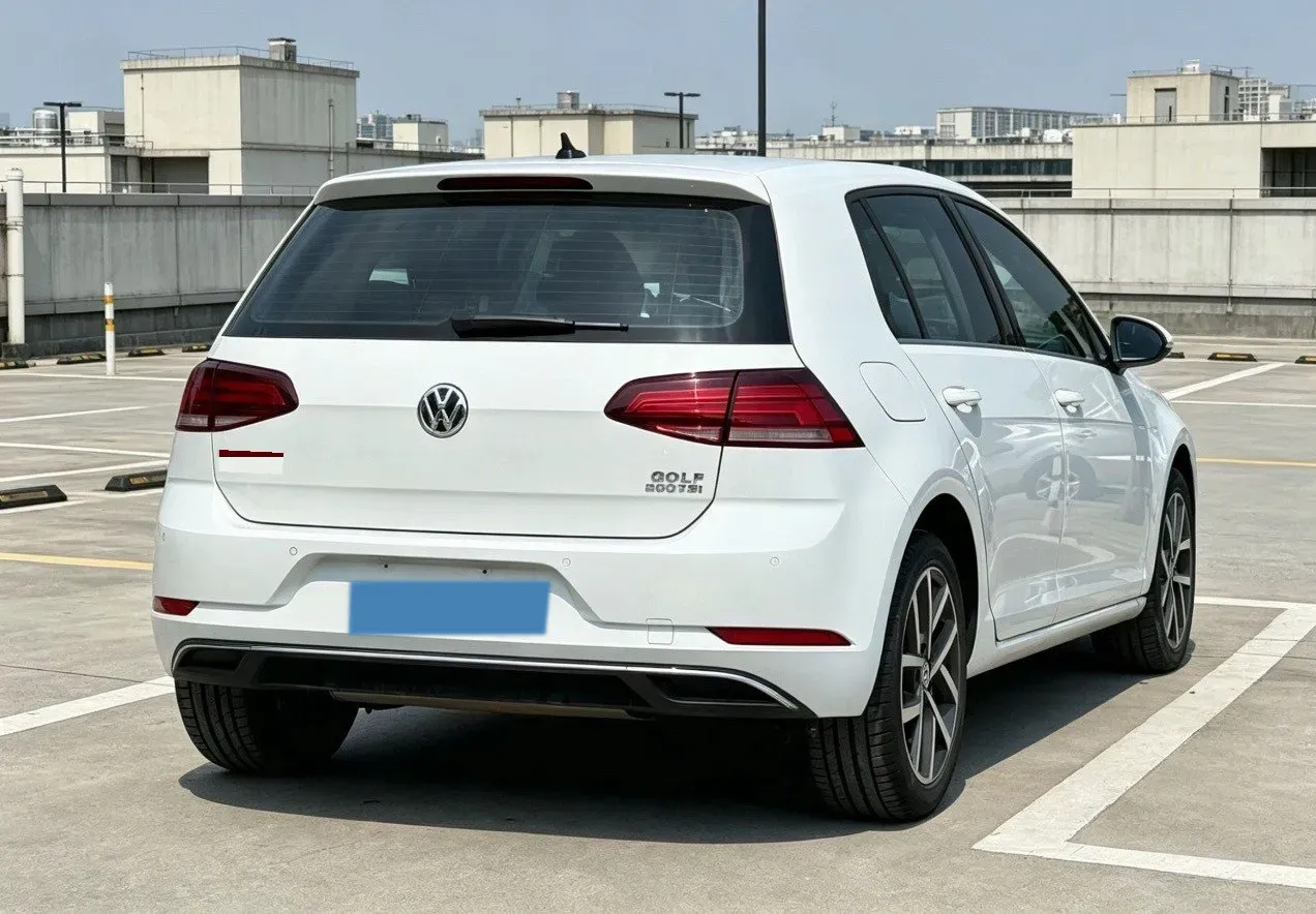 2020 Volkswagen Golf 1.2T 116HP L4 7DCT,autocango,china used car exporter,china ev exporter,chinese used car exporter,chinese used ev exporter